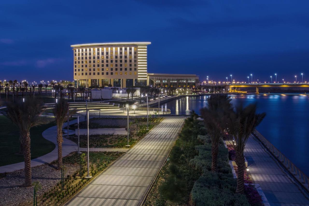 เบย์ ลา ซัน โฮเต็ล แอนด์ มารีนา Hotel King Abdullah Economic City ภายนอก รูปภาพ The Four Seasons Hotel in Riyadh