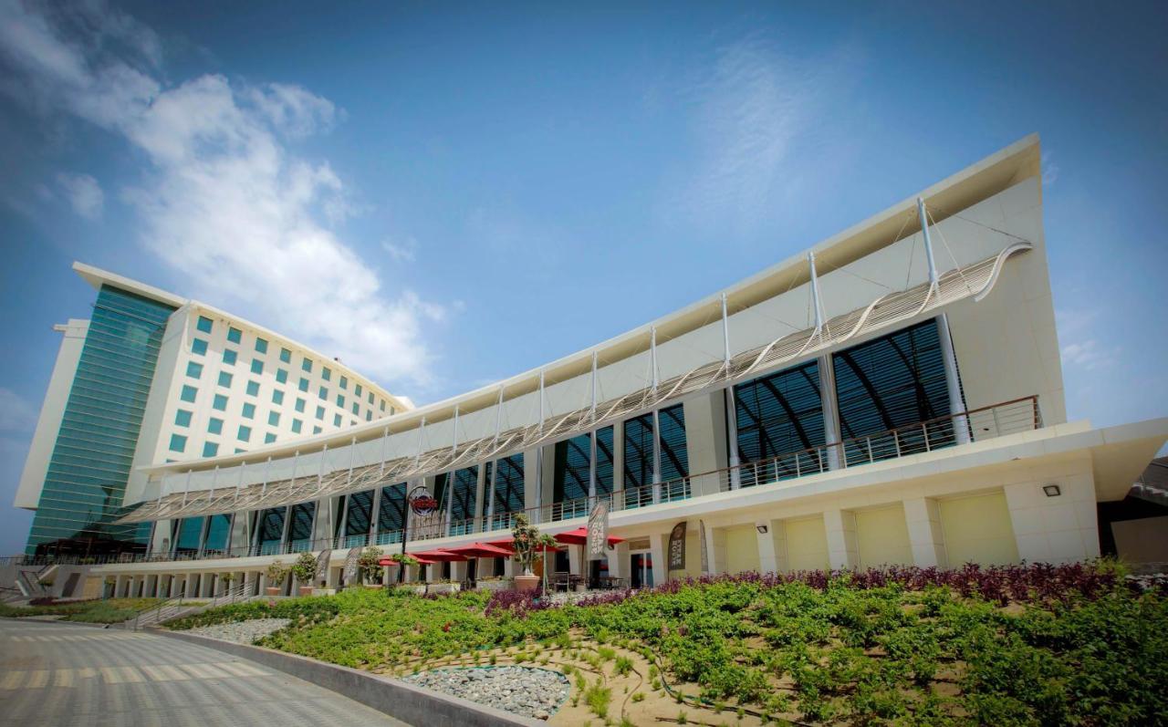 เบย์ ลา ซัน โฮเต็ล แอนด์ มารีนา Hotel King Abdullah Economic City ภายนอก รูปภาพ The hospital's main building
