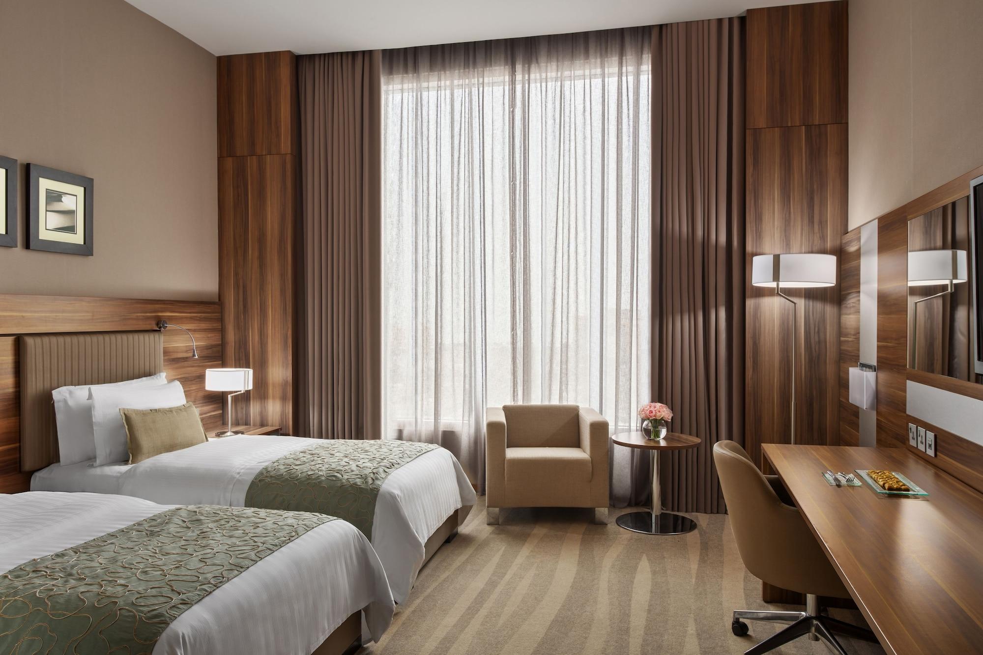 เบย์ ลา ซัน โฮเต็ล แอนด์ มารีนา Hotel King Abdullah Economic City ภายนอก รูปภาพ Deluxe Room