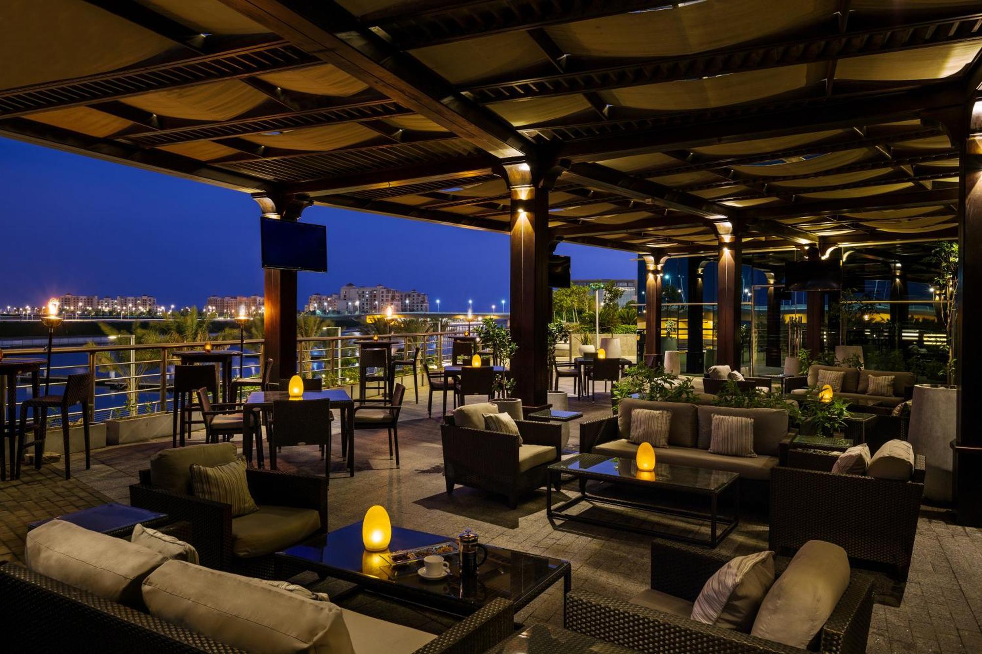 เบย์ ลา ซัน โฮเต็ล แอนด์ มารีนา Hotel King Abdullah Economic City ภายนอก รูปภาพ The View